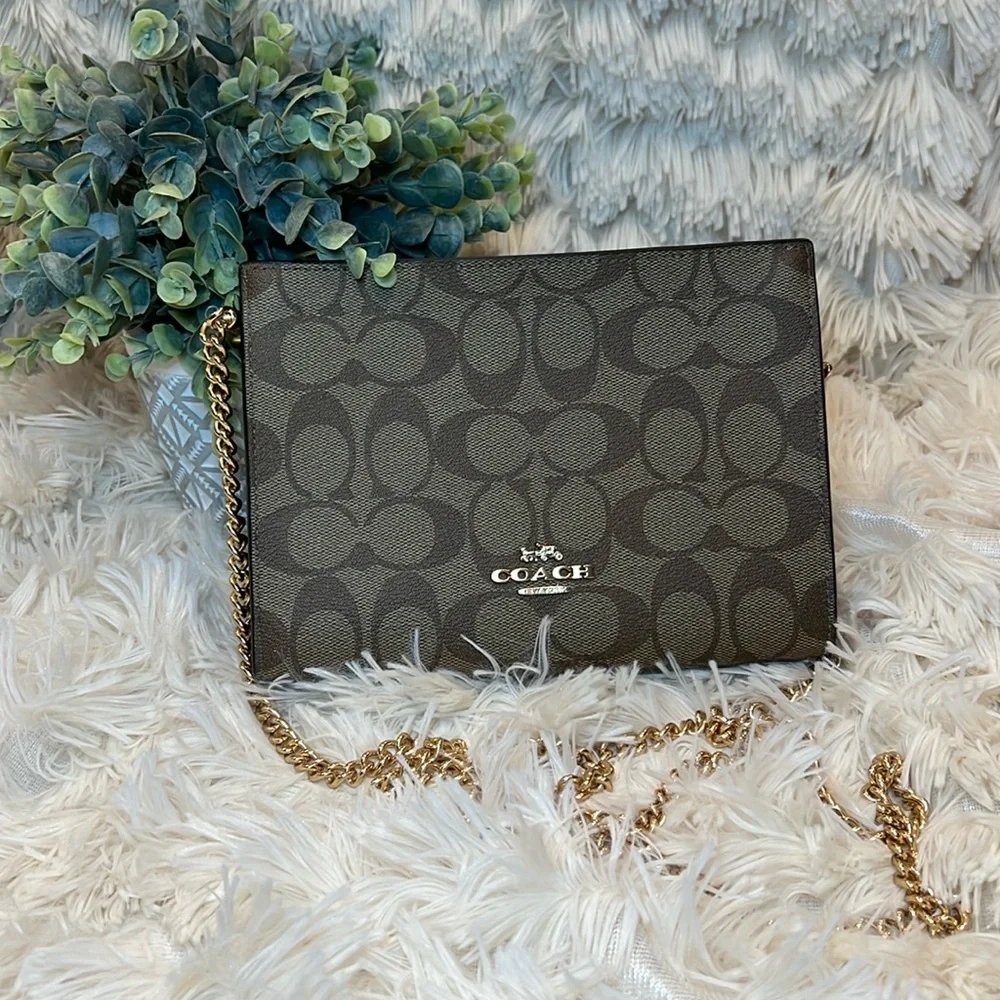 Coach Slim Crossbody Gold/Khaki Saddle - Picture 1 of 14